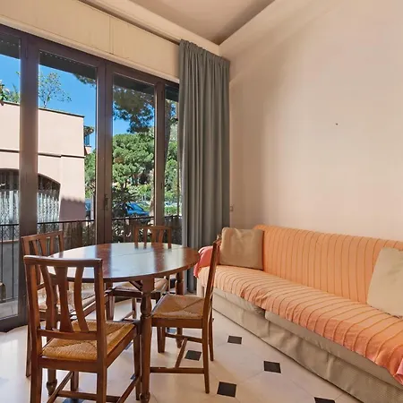 5 Mehari Apartment Varigotti