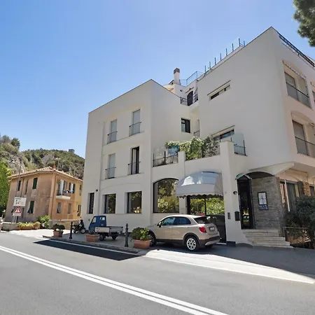 5 Mehari アパート