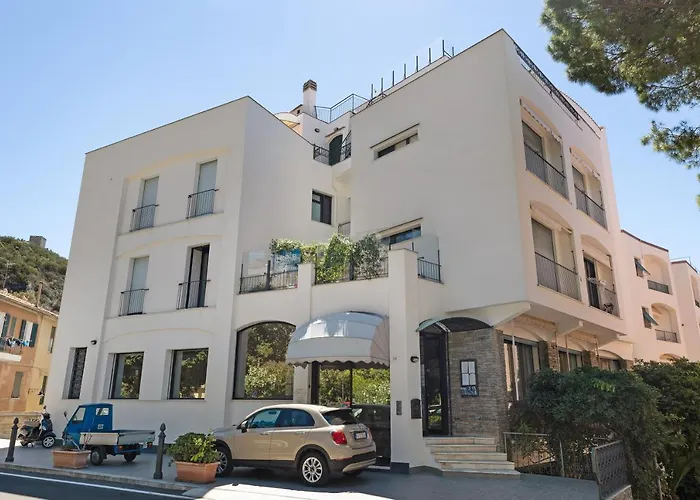 5 Mehari Apartment *